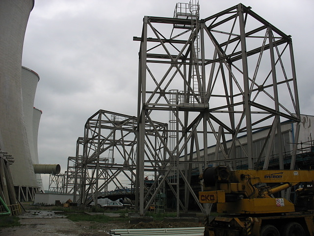 54. Nátěr konstrukcí v elektrárně Prunéřov, Tušimice